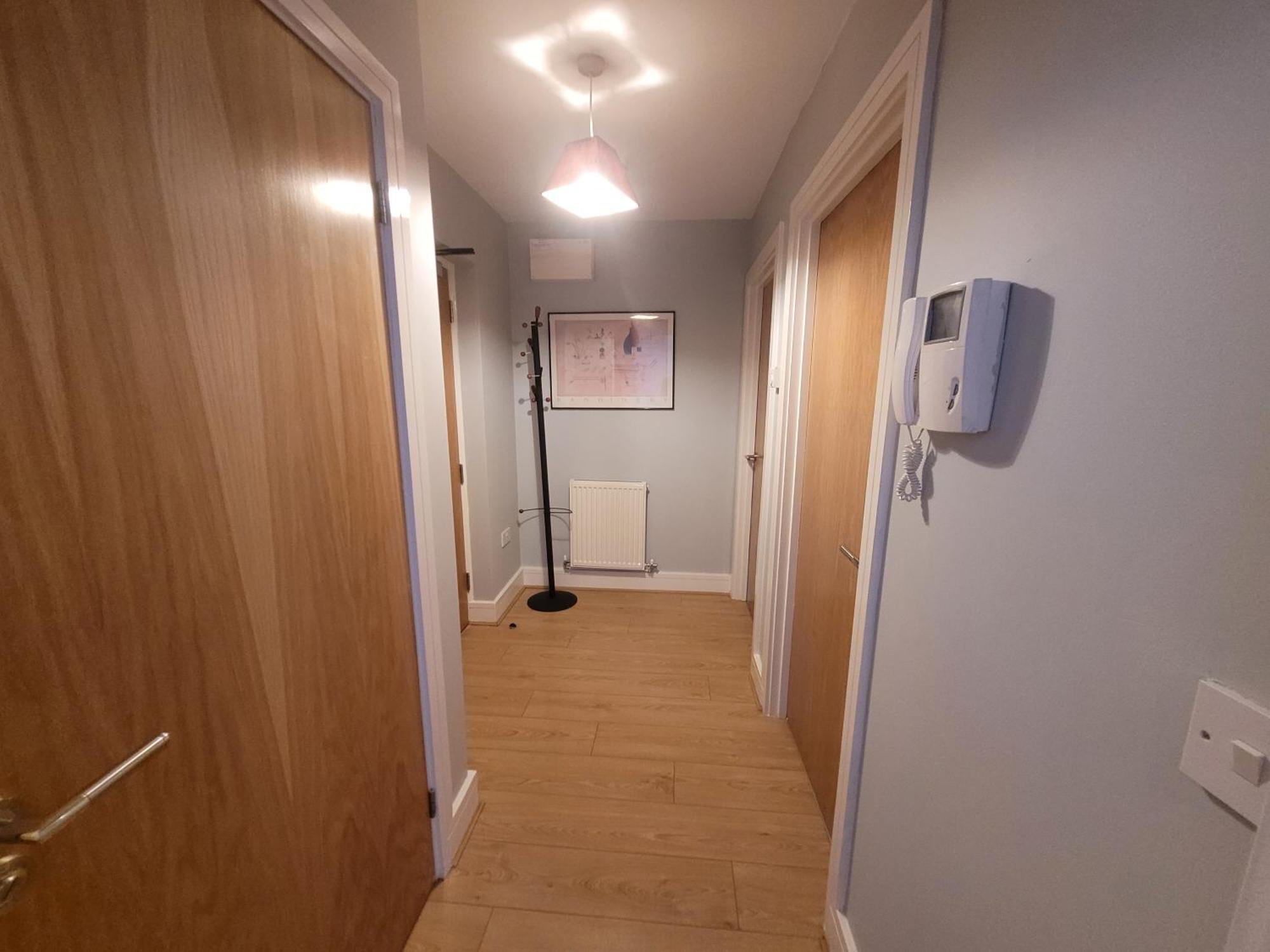 Lesley Court- A Lovely Spacious 2 Bedroom Apartment By Catchpole Stays 첼름스퍼드 외부 사진